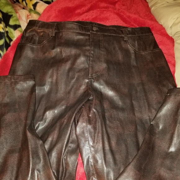 Brown Faux Leather pants - Picture 4 of 6